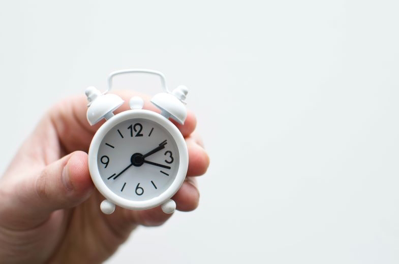 Horloge pour marquer les heures du jour pour la marijuana